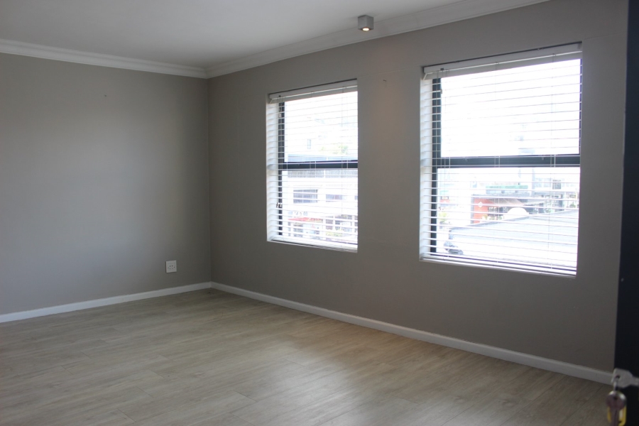 To Let 1 Bedroom Property for Rent in Three Anchor Bay Western Cape
